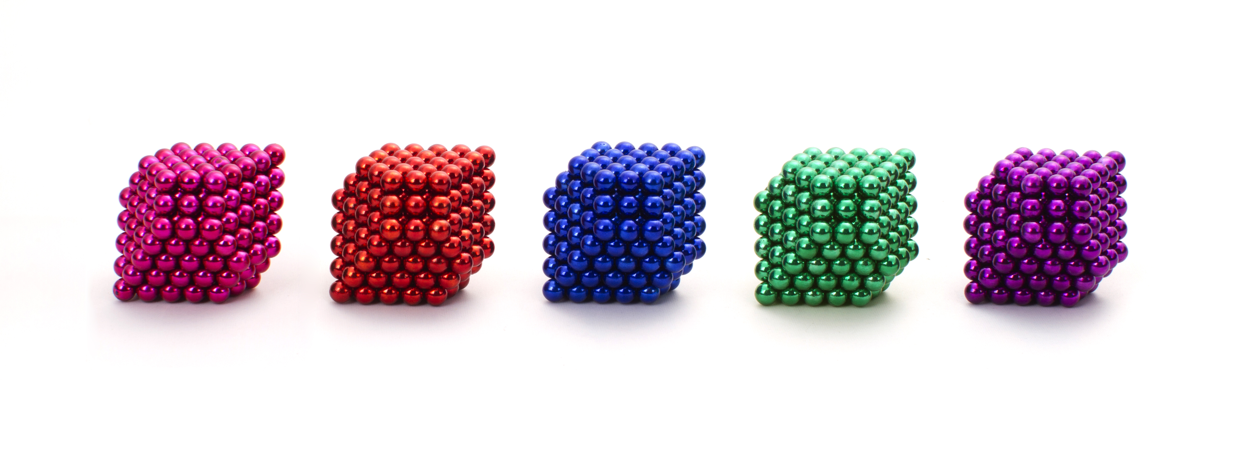 nanodots magnetic balls